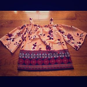 Girl’s off the shoulder shirt